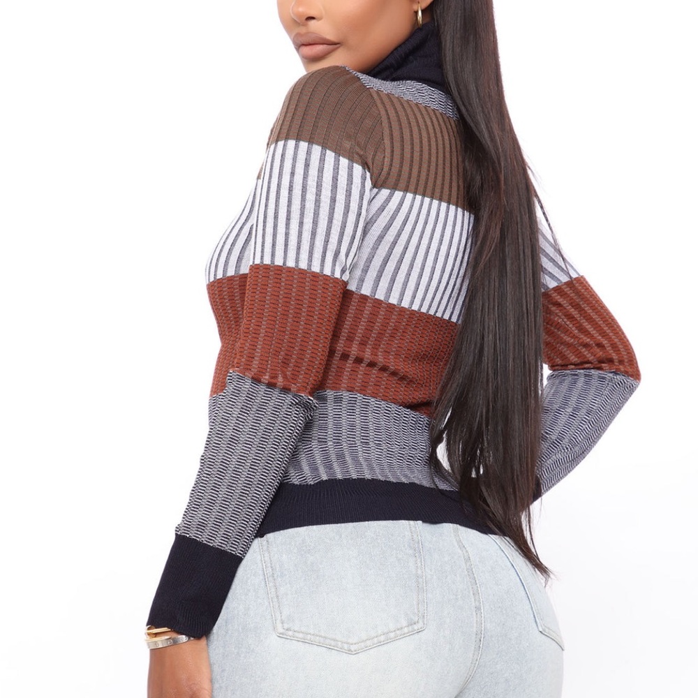 Sweater - Picture 2 of 2